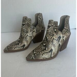 Vince Camuto Western Brown Beige Snake Print Block Heel Pointy Toe Bootie 7.5M